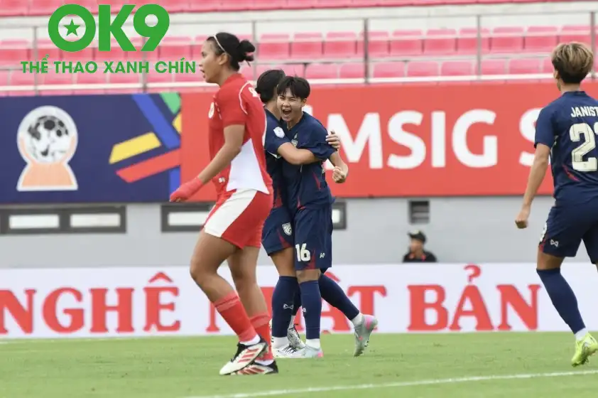 Tuyển nữ Thái Lan áp đảo Indonesia ngay từ những phút đầu trận