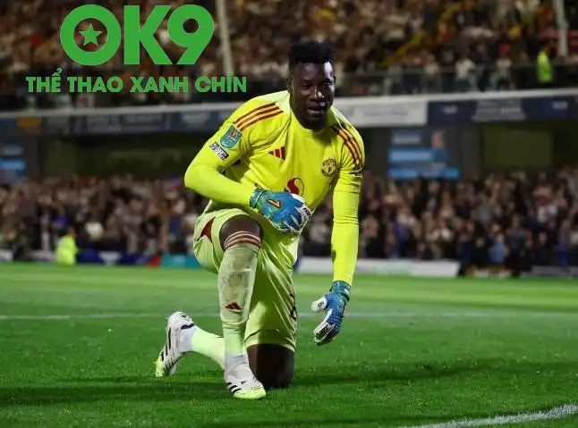 Andre Onana đang phải đối mặt với những lời kêu gọi bị loại sau một màn trình diễn kém cỏi khác cho Manchester United (Ảnh: Metro) Andre Onana đang phải đối mặt với những lời kêu gọi bị loại sau một màn trình diễn kém cỏi khác cho Manchester United (Ảnh: Metro)
