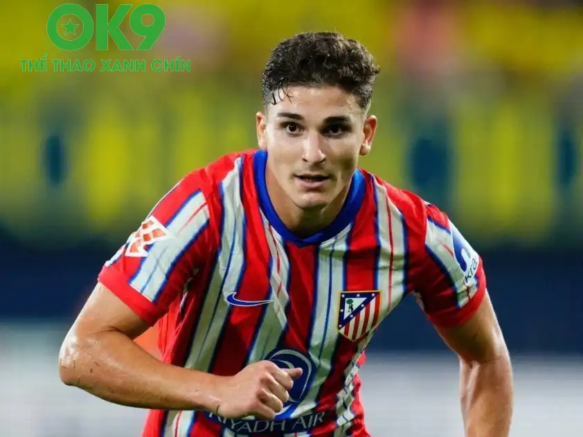 Alvarez vẫn sẽ là tiền đạo chủ lực của Atletico Madrid mùa này bất chấp cái duyên ghi bàn của Sorloth mỗi khi vào sân từ băng ghế dự bị (Ảnh: Sportal) Alvarez vẫn sẽ là tiền đạo chủ lực của Atletico Madrid mùa này bất chấp cái duyên ghi bàn của Sorloth mỗi khi vào sân từ băng ghế dự bị (Ảnh: Sportal)